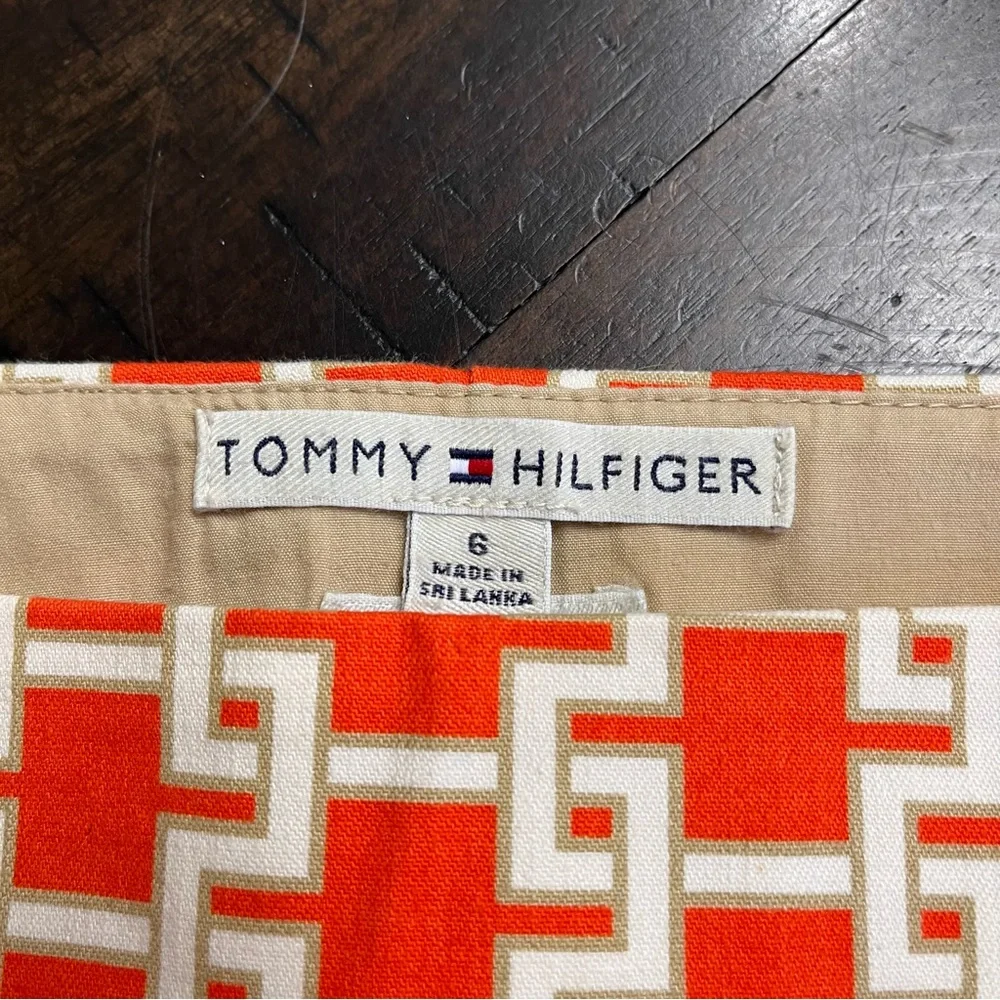VINTAGE 🔥Tommy Hilfiger🔥 Abstract Belted Skirt Size 6 - Picture 10 of 11